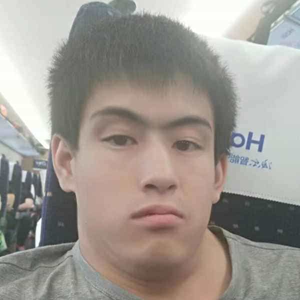 37岁岁广东单身帅哥 - 保定吉缘网